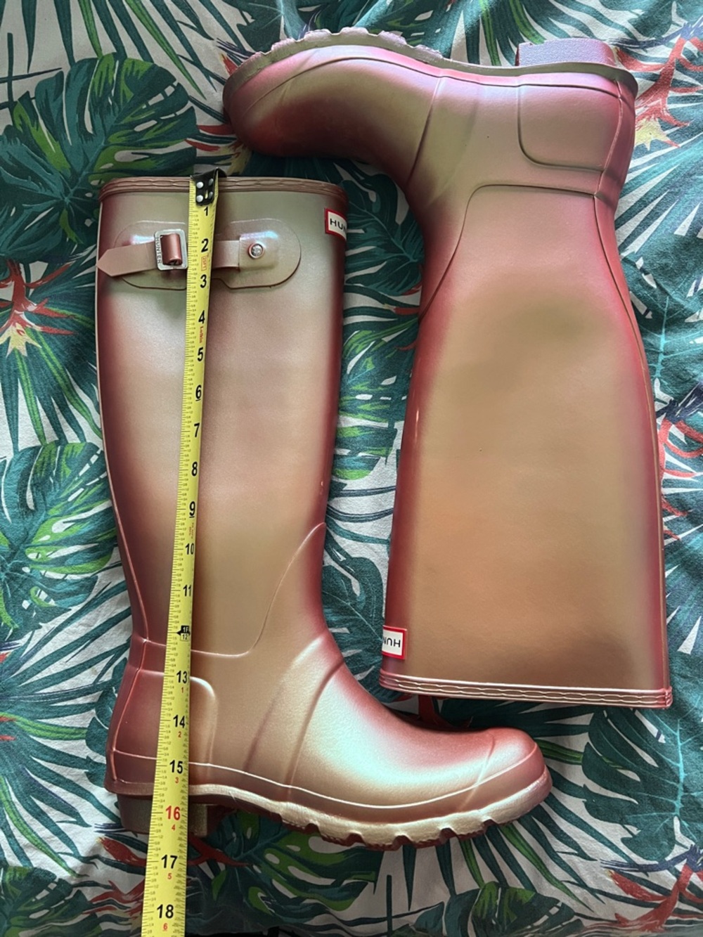 Hunter nebula pink gold iridescent tall boots UK7 US9 EU40/41 RARE HTF - Picture 3 of 7